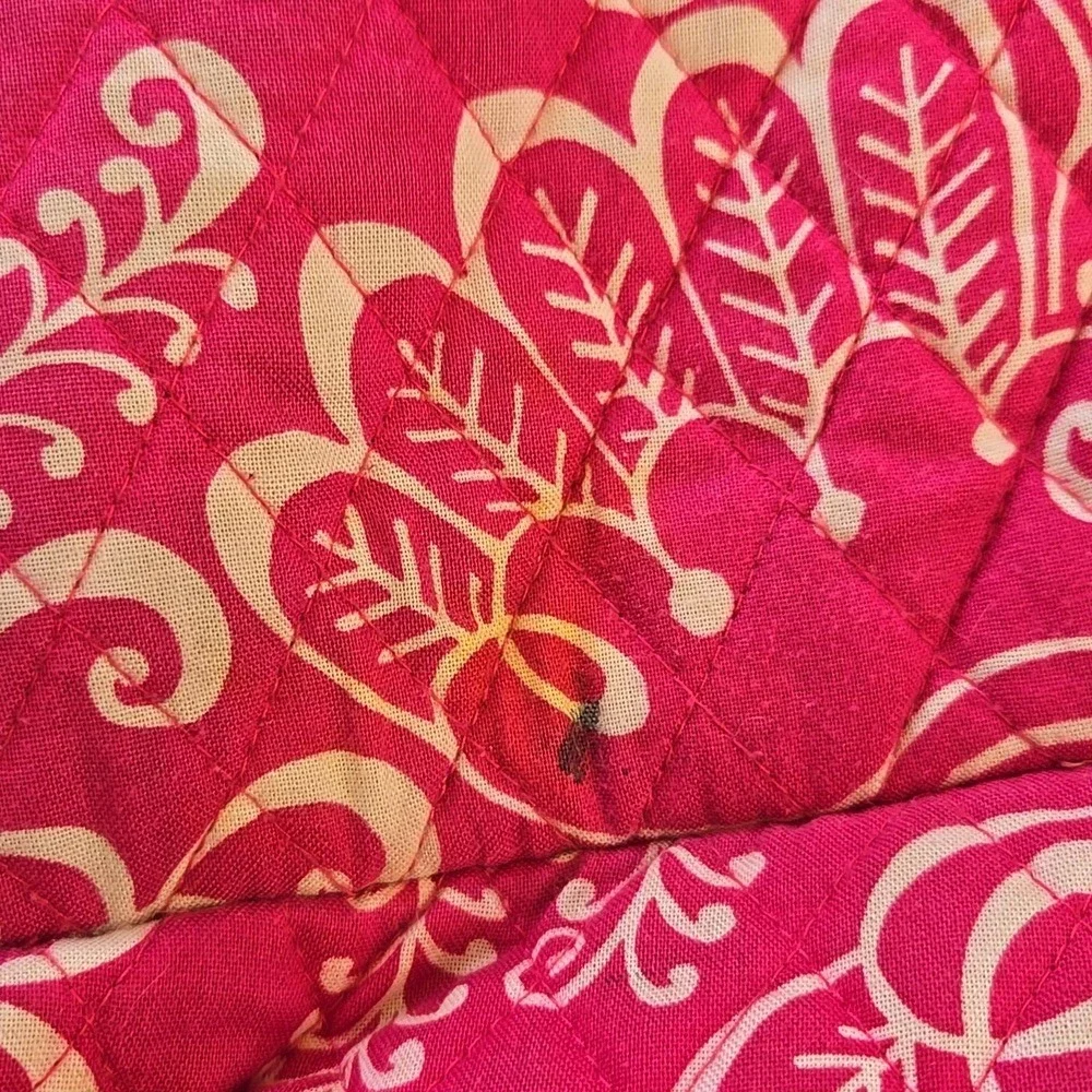 Vera Bradley Large Travel Toggle Tote Double Handle Hot Pink Twirly‎ Bird Print - Picture 2 of 8